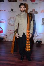 Neil Mukesh at Vikram Phadnis 25 years show on 16th Jan 2016